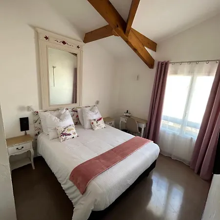 Hotel Logis De La Clape 3*