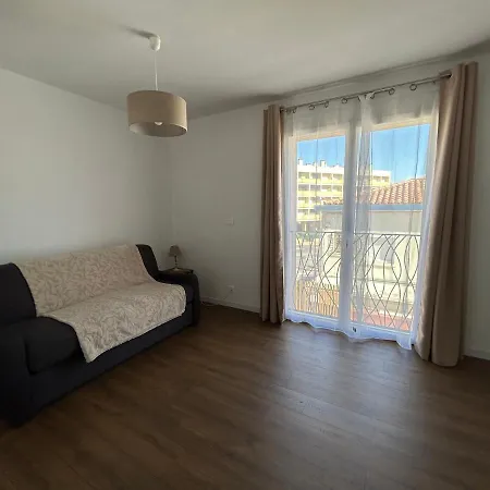 Hotel Logis De La Clape 3*