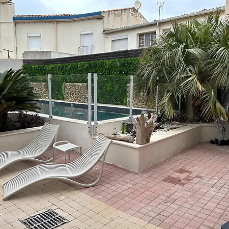 Logis De La Clape 3*
