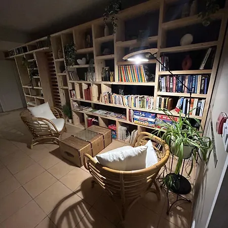 Hotel Logis De La Clape 3*
