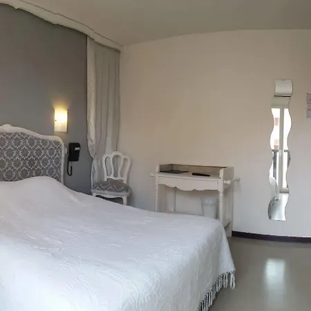 Hotel Logis De La Clape Narbonne-Plage