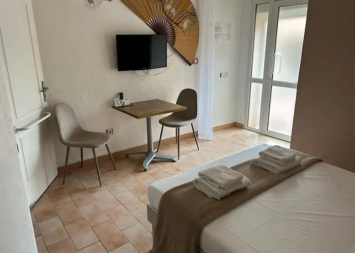 Logis De La Clape Szálloda 3*