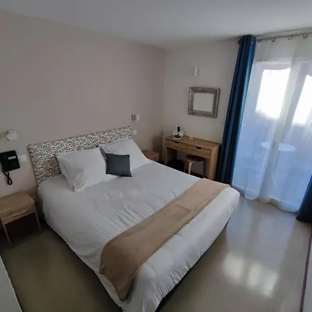 Hotel Logis De La Clape