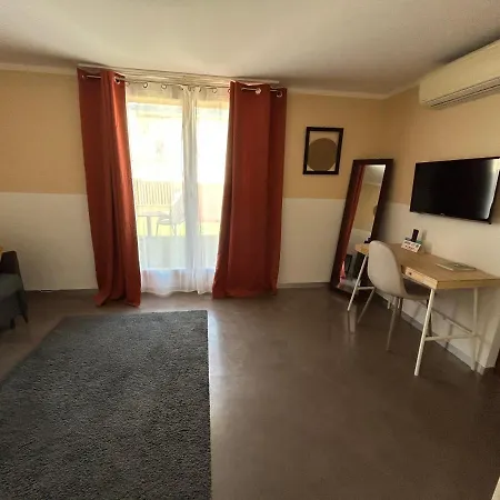 Logis De La Clape Hotel 3*