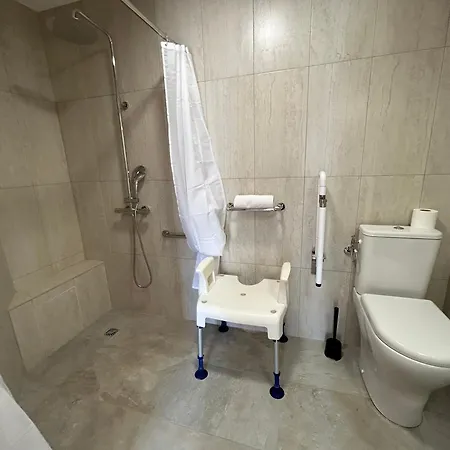 Hotel Logis De La Clape