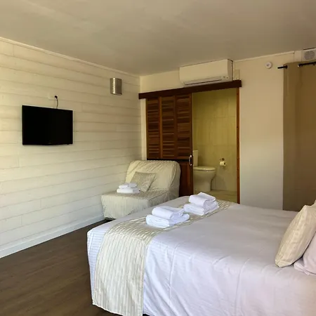 Logis De La Clape 3*