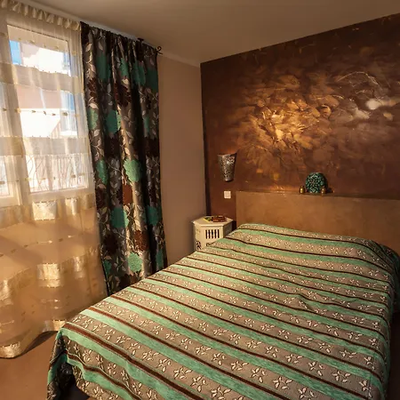 Logis De La Clape 호텔