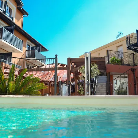 Logis De La Clape 3*