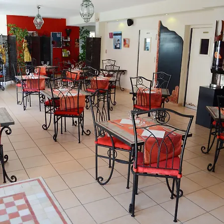 Hotel Logis De La Clape 3*