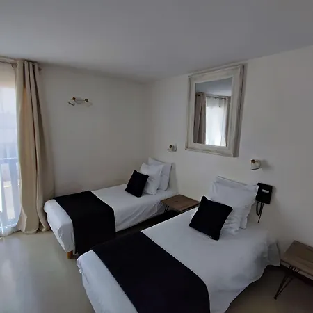 Hotel Logis De La Clape